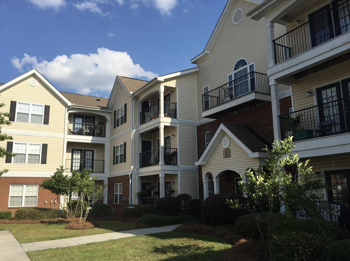 SENIOR INDEPENDENT HOUSING